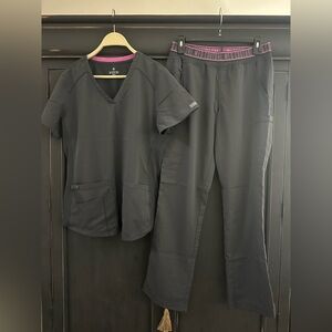 Med Couture Touch Grey Scrub Top (S) & Pants (M) with Pink Trim